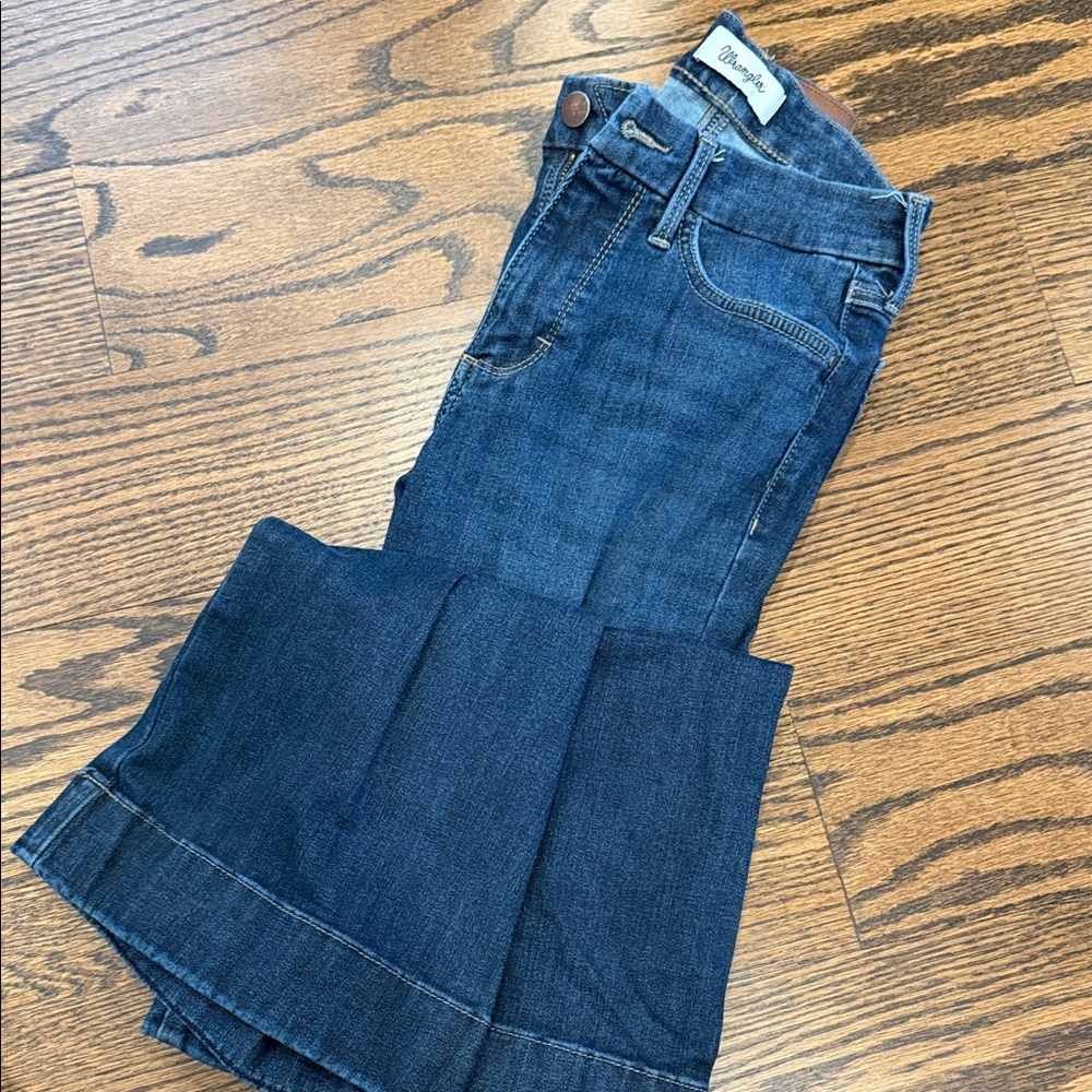 Wrangler Women's Dark Blue Flare Jeans with Wide Leg